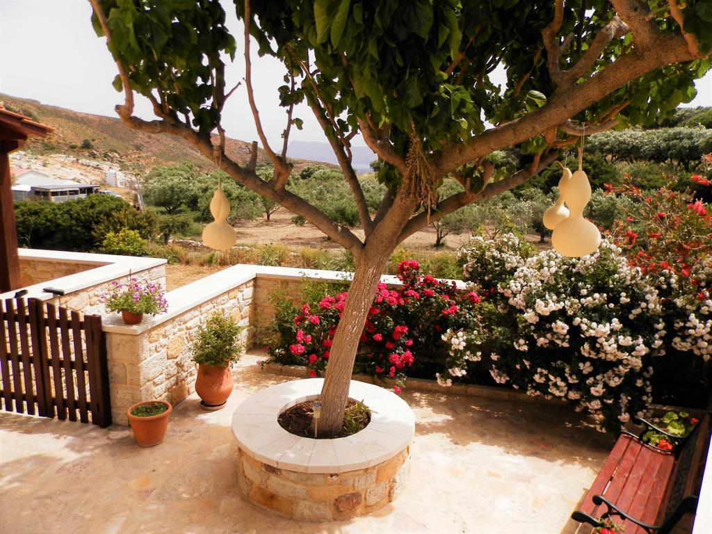 Villa Athina Kíssamos Eksteriør billede