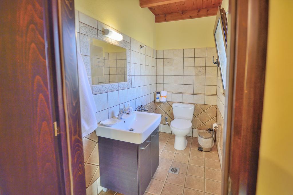 Villa Athina Kíssamos Eksteriør billede
