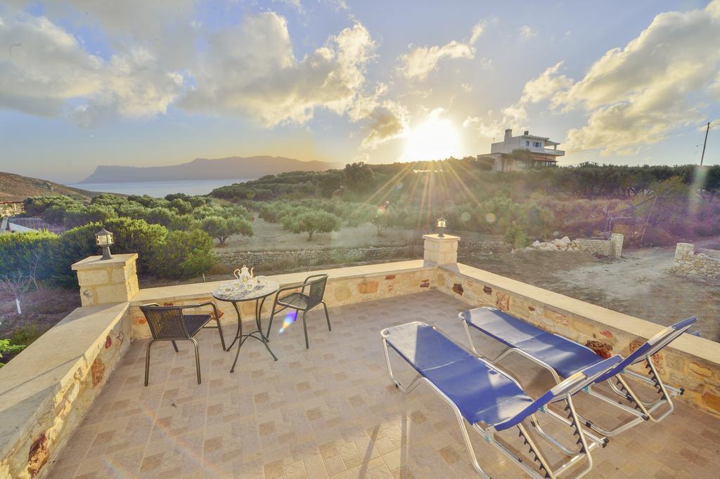 Villa Athina Kíssamos Eksteriør billede