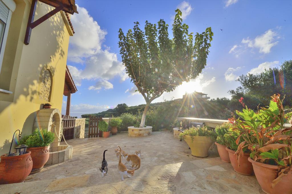 Villa Athina Kíssamos Eksteriør billede